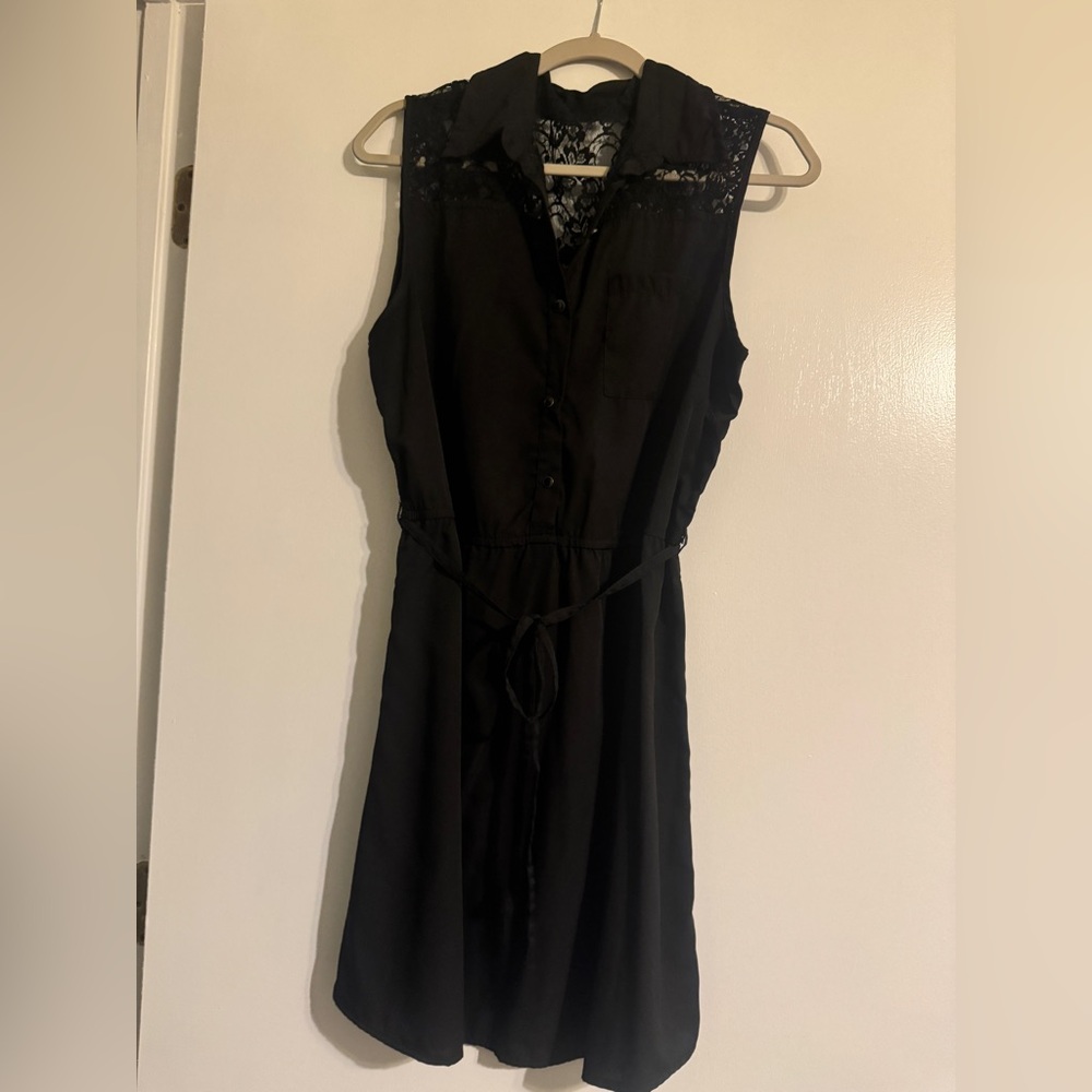 Speed Control New York Black Lace Midi Dress